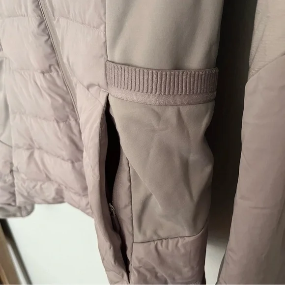 lululemon Down For it All Jacket - Picture 5 of 11